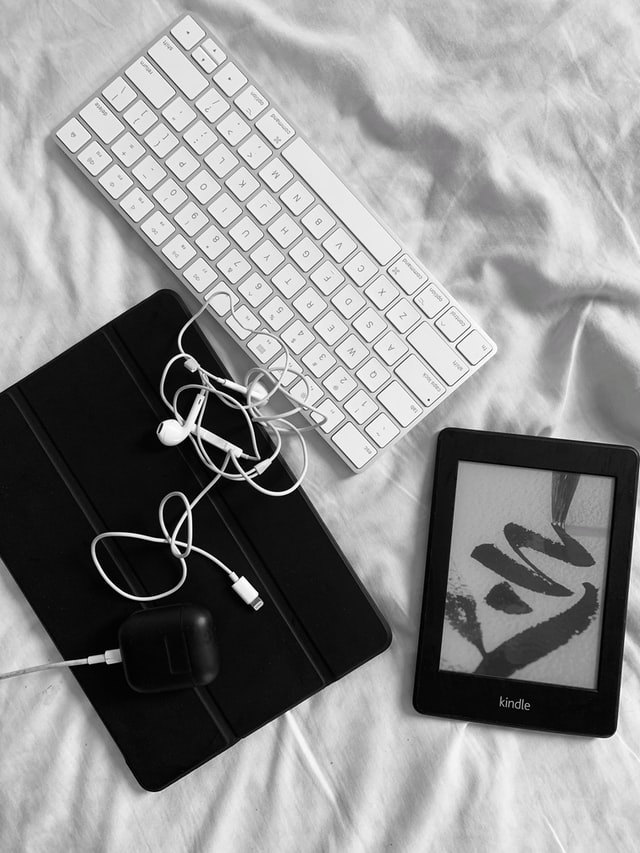 Kindleを使ってアメリカで日本の本を読むには? - デバイス/アプリ